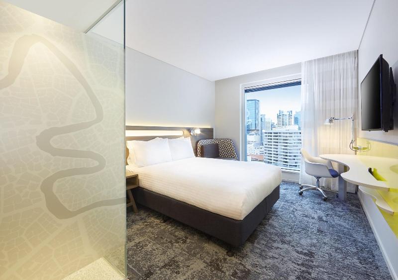 Holiday Inn Express Brisbane Central image