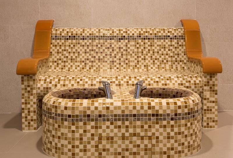 Ruskovets Thermal SPA & Ski Resort