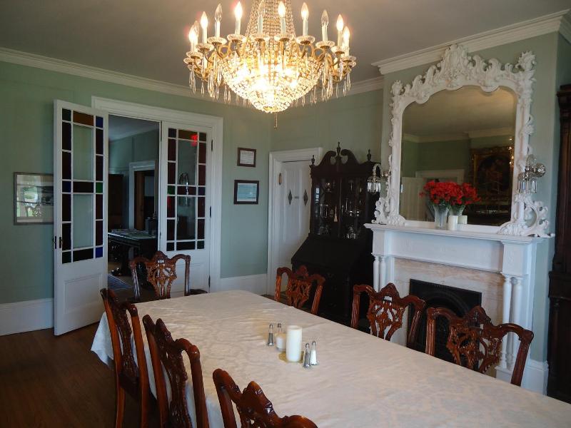 Governor S Mansion Inn image