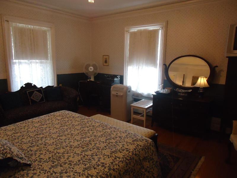 Governor S Mansion Inn image
