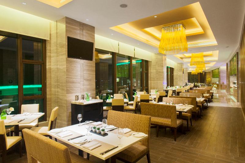 Holiday Inn Nanyang image 3