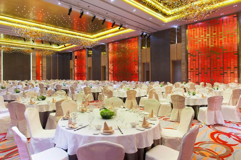 Holiday Inn Nanyang image