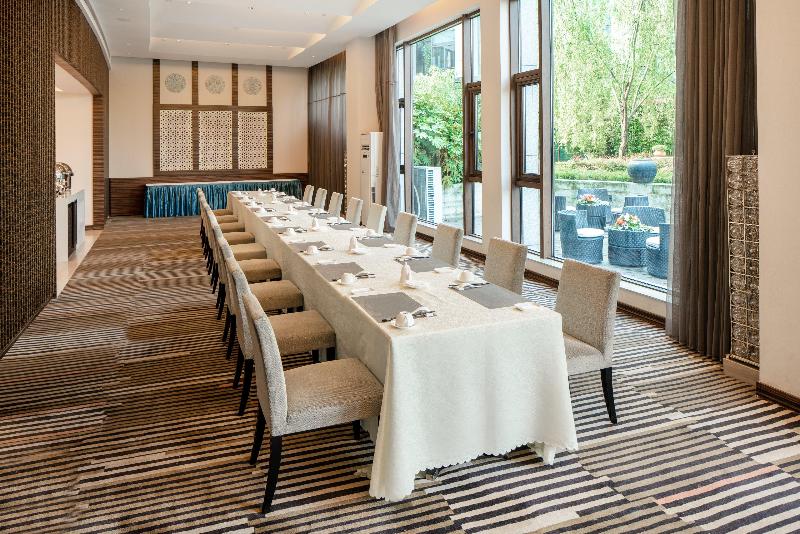 Holiday Inn Nanyang image