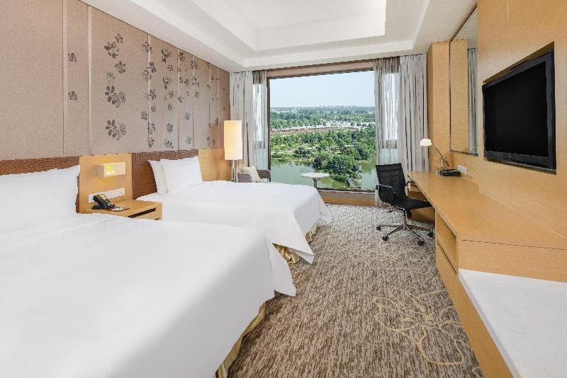 Holiday Inn Nanyang image