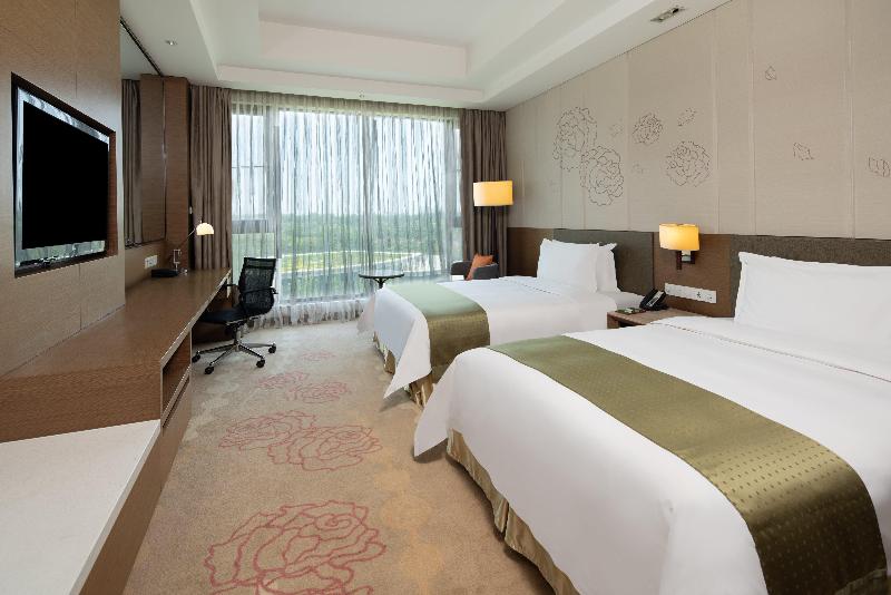 Holiday Inn Nanyang image