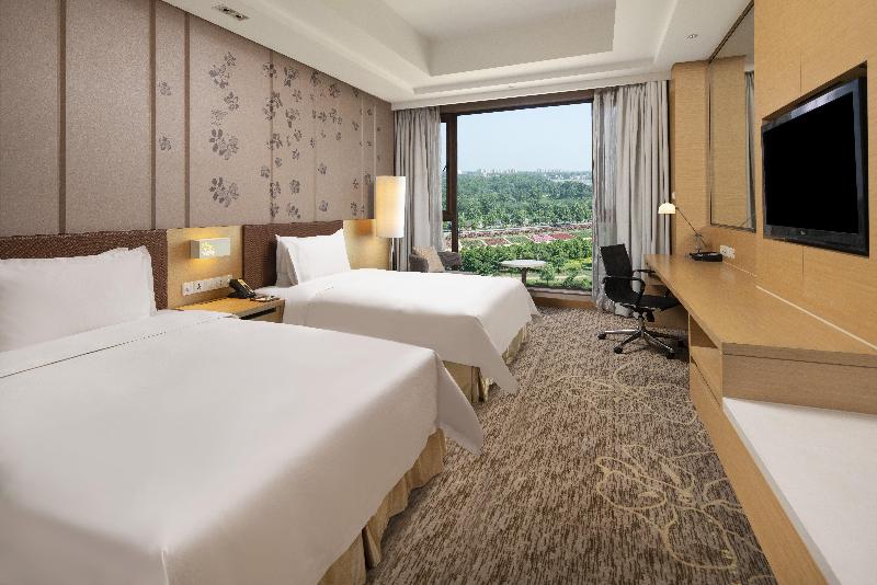 Holiday Inn Nanyang image