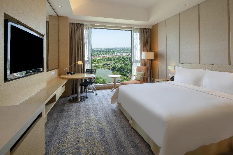 Holiday Inn Nanyang image