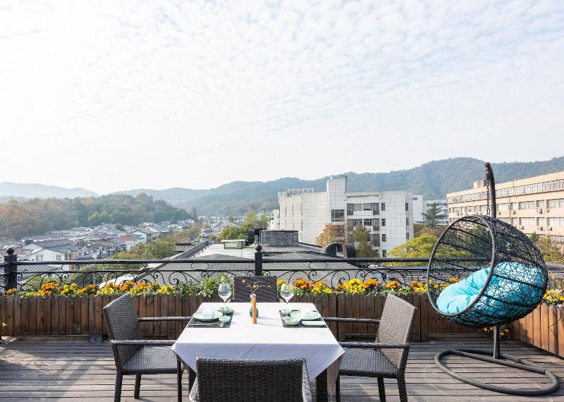 Tea Boutique Hotel West Lake image