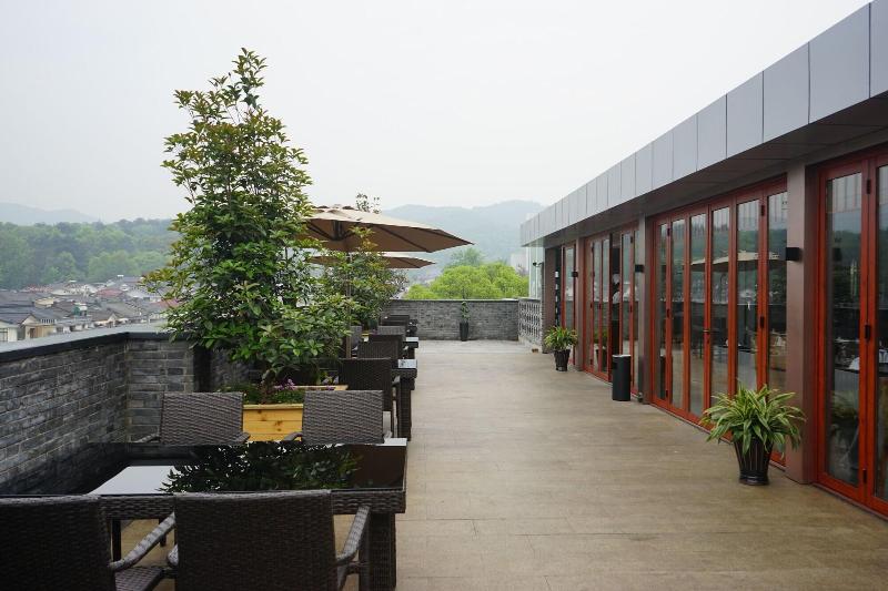 Tea Boutique Hotel West Lake image
