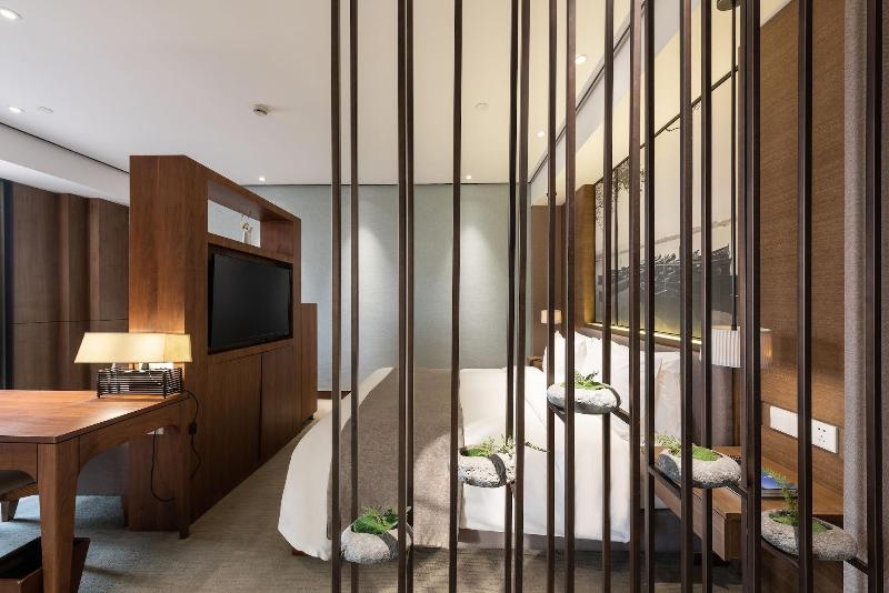 Tea Boutique Hotel West Lake image