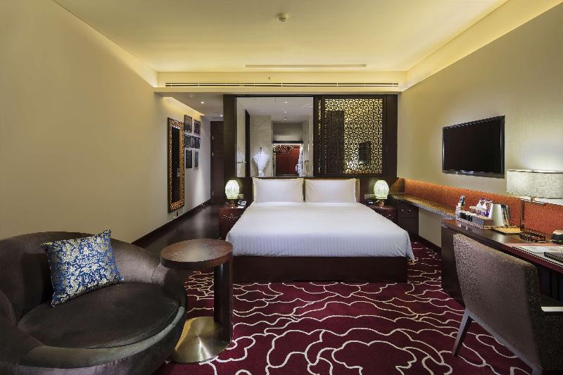 Hilton Linzhi Resort image