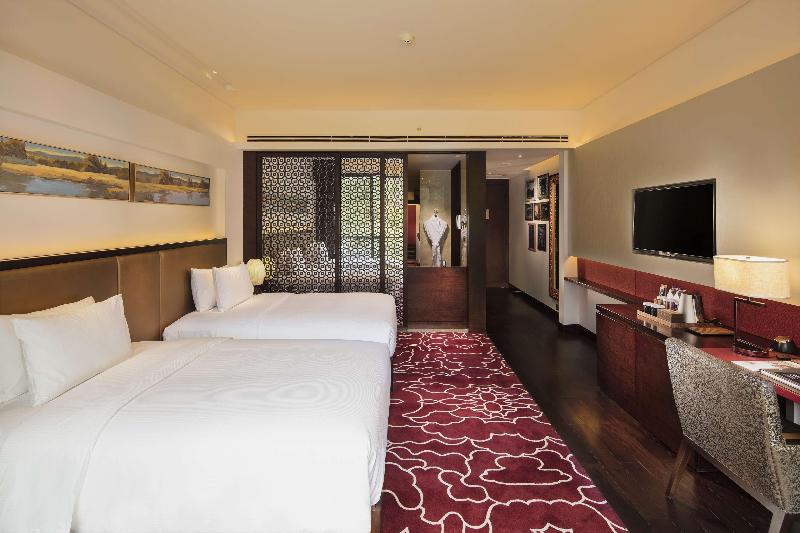 Hilton Linzhi Resort image