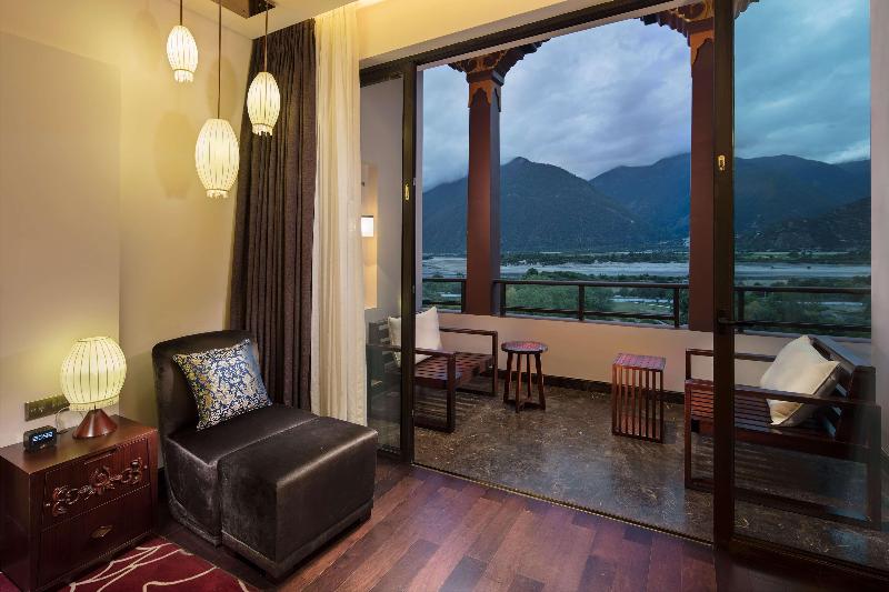 Hilton Linzhi Resort image