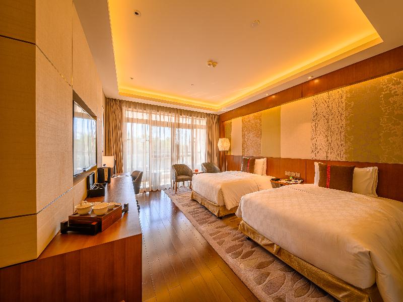 Hualuxe Hotels Resorts Kunming image