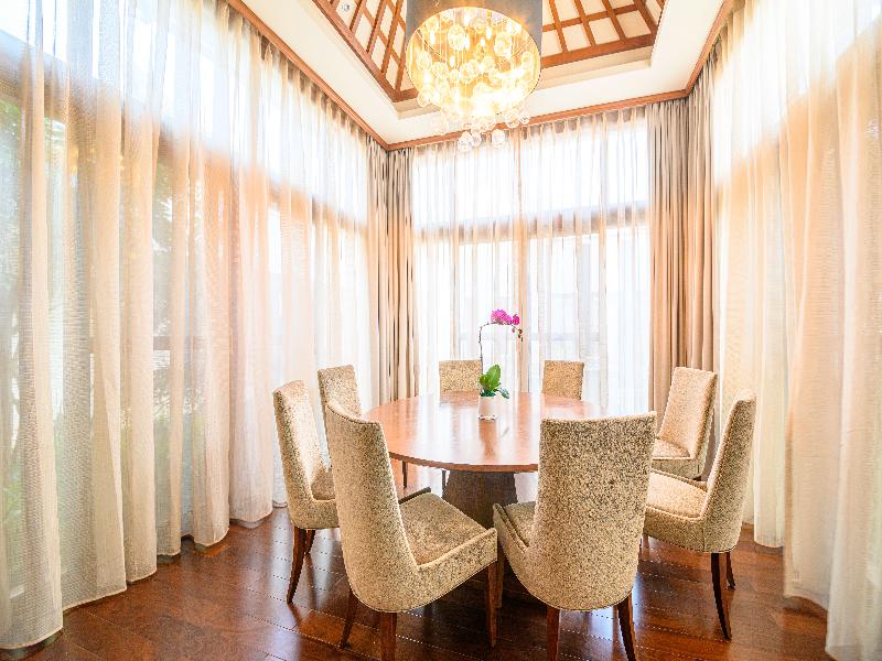 Hualuxe Hotels Resorts Kunming image