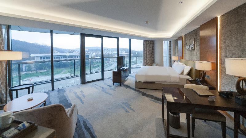 Holiday Inn Nanjing Xuanwu Lake image