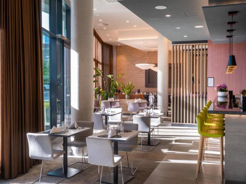 Holiday Inn Frankfurt Airport