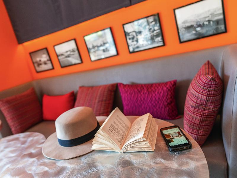 Ibis Styles Paris Velizy image