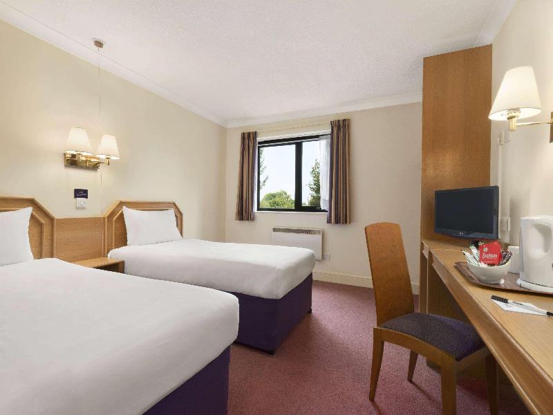 Days Inn Stafford image