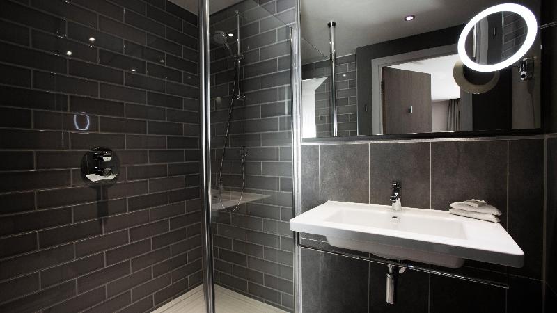 Holiday Inn Manchester City Centre image