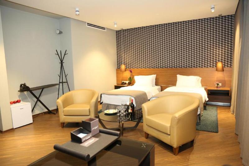 FORTUNE PALACE HOTEL image