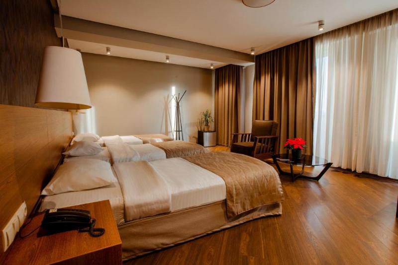 FORTUNE PALACE HOTEL image