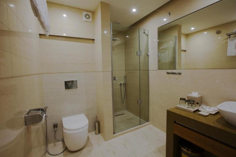 FORTUNE PALACE HOTEL image