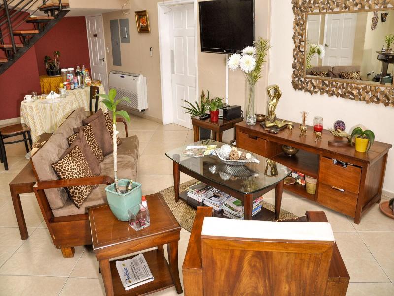Allamanda Bed And Breakfast image