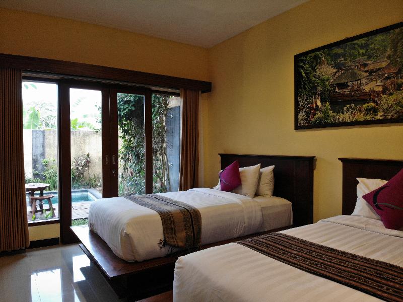 Ardha Chandra Canggu image