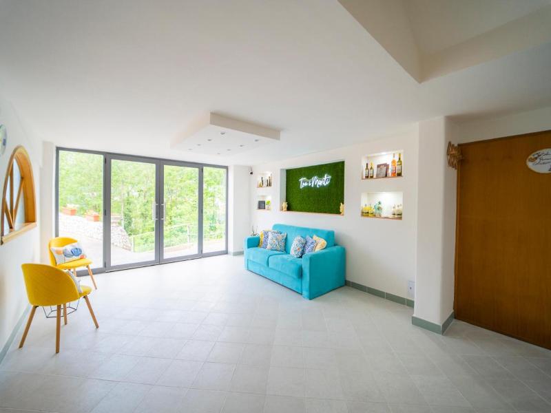 Tra I Monti Hotel image