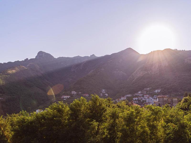Tra I Monti Hotel image