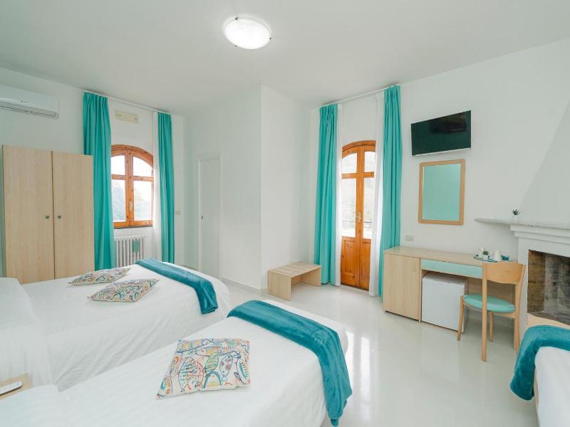 Tra I Monti Hotel image