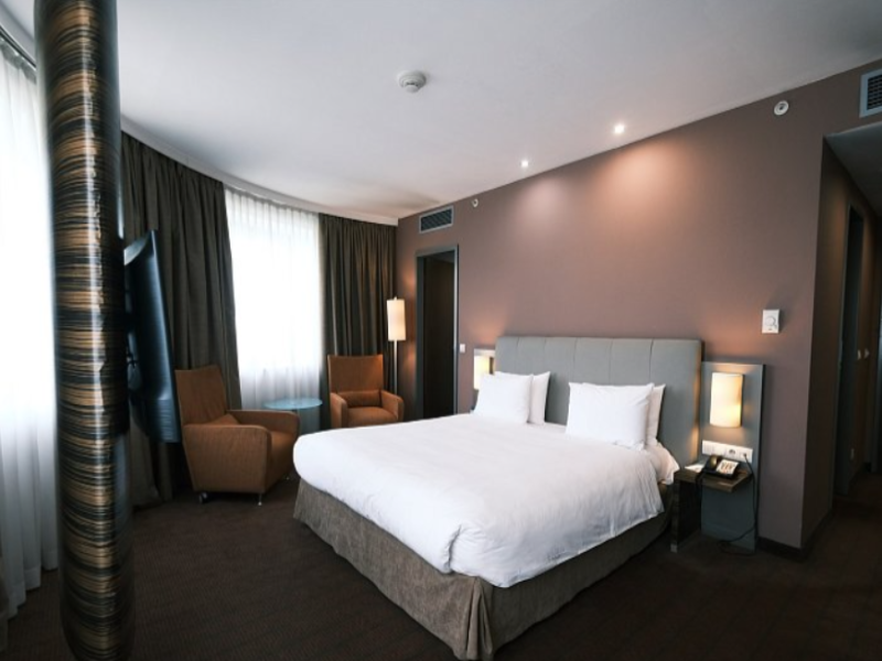 Holiday Inn Almaty image