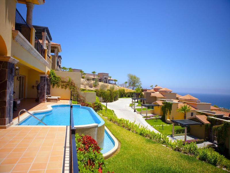 Pueblo Bonito Montecristo Luxury Villas image