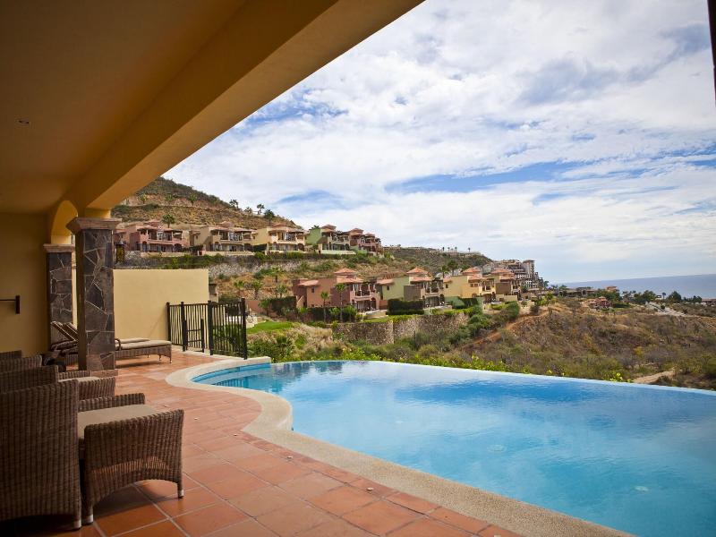 Pueblo Bonito Montecristo Luxury Villas image