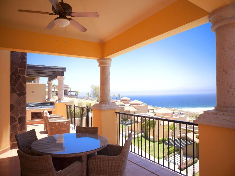 Pueblo Bonito Montecristo Luxury Villas image