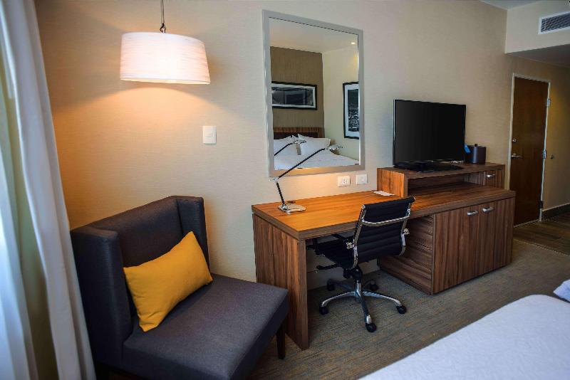 Hampton Inn By Hilton Piedras Negras image