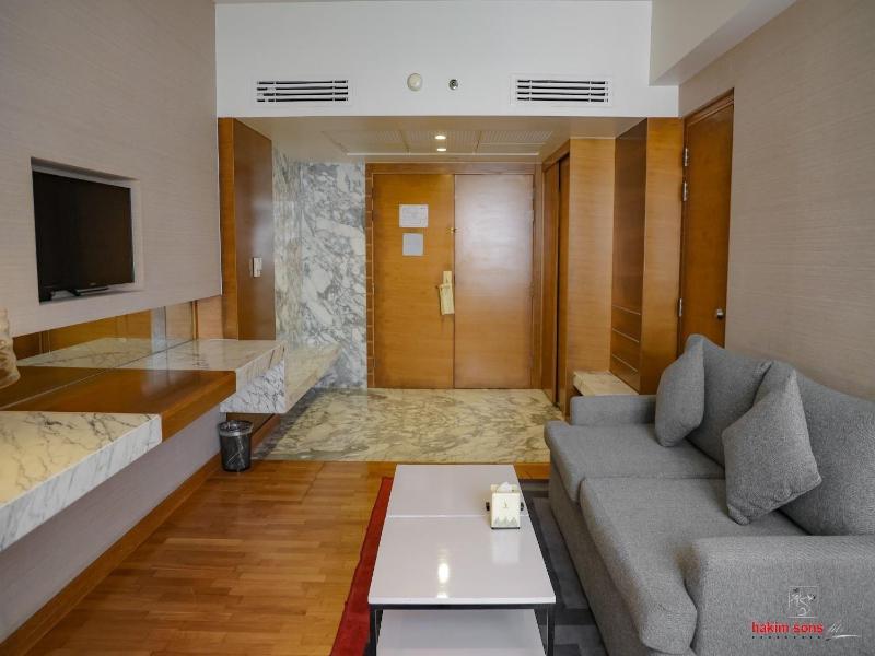 Avari Towers image