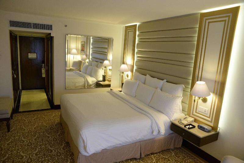 Marriott Karachi image