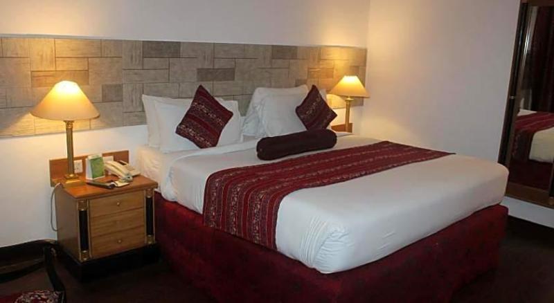 Mehran Hotel image