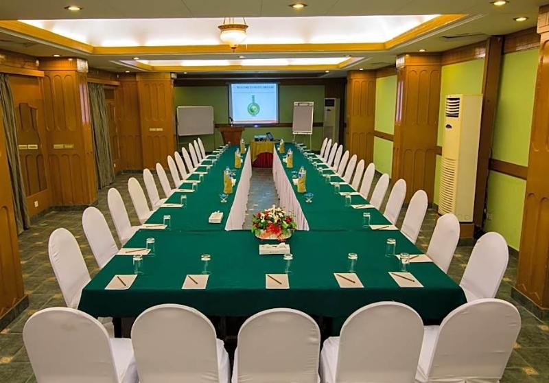 Mehran Hotel image