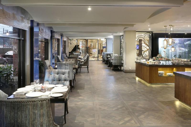 Four Points By Sheraton Lahore image