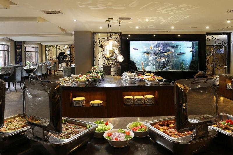 Four Points By Sheraton Lahore image