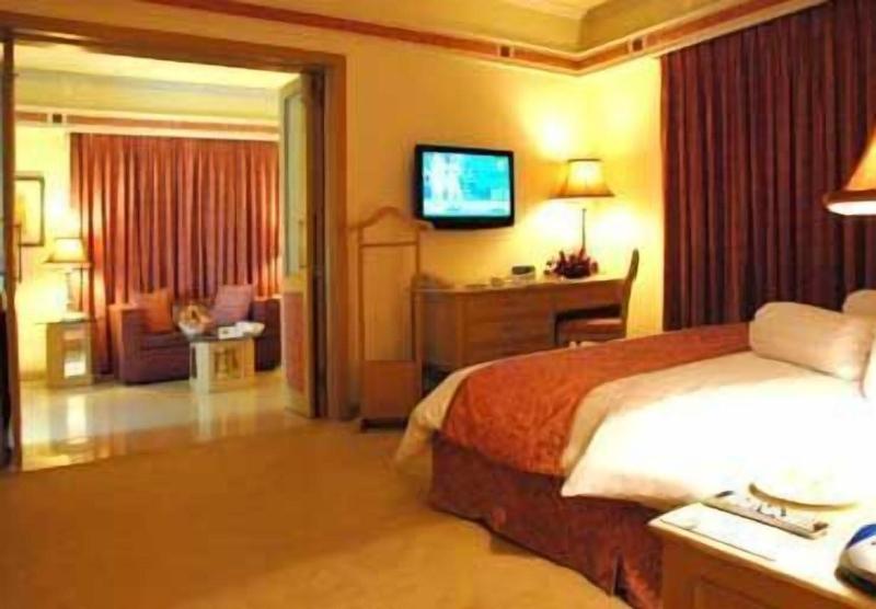 Four Points By Sheraton Lahore image