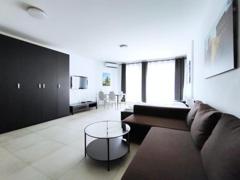 Turnau City Aparthotel image