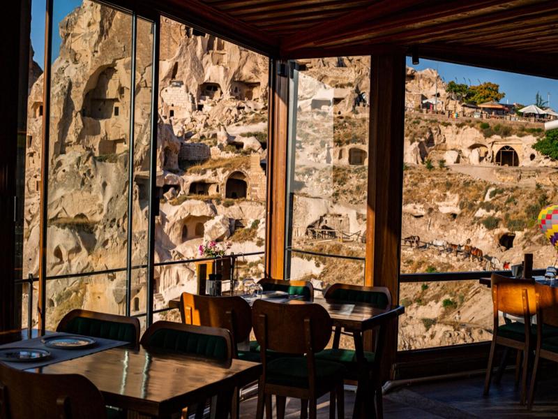 Caldera Cave Hotel