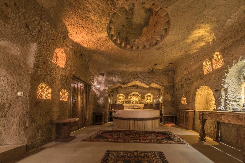 Kapadokya Hill Hotel Spa (+12)
