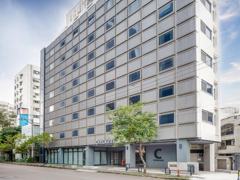 CHECK inn Taichung LiMing image