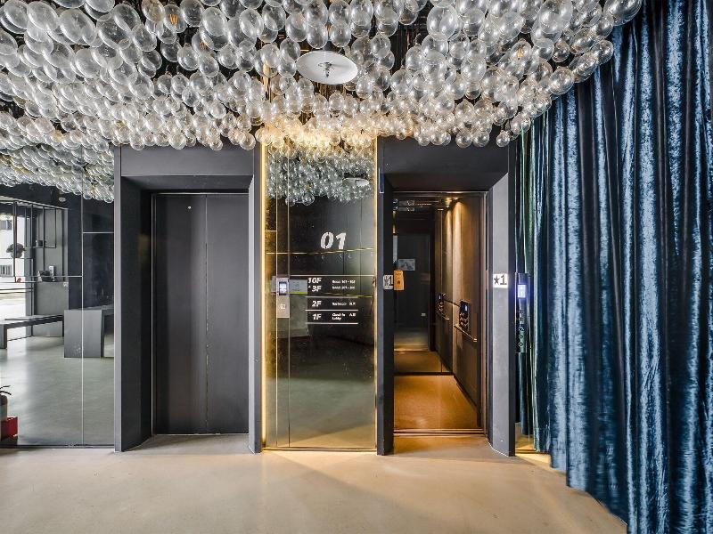 CHECK inn Taichung LiMing image