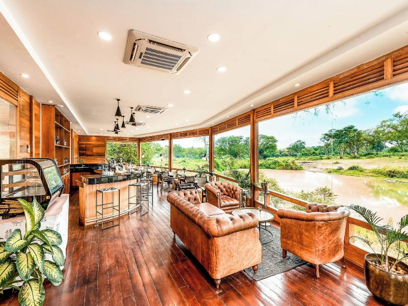 Chobe Safari Lodge